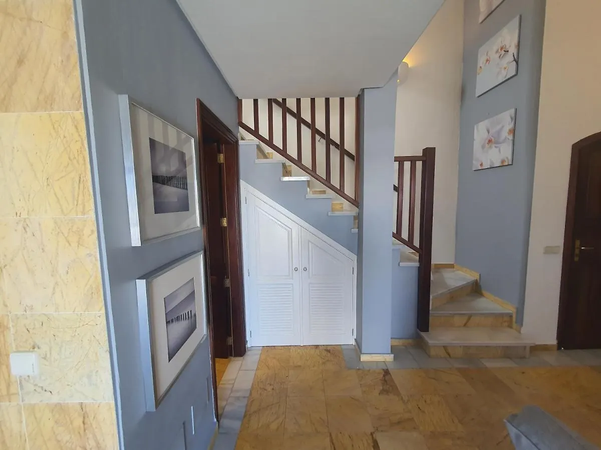 Apartamento Frida Faro Park プラヤ・ブランカ